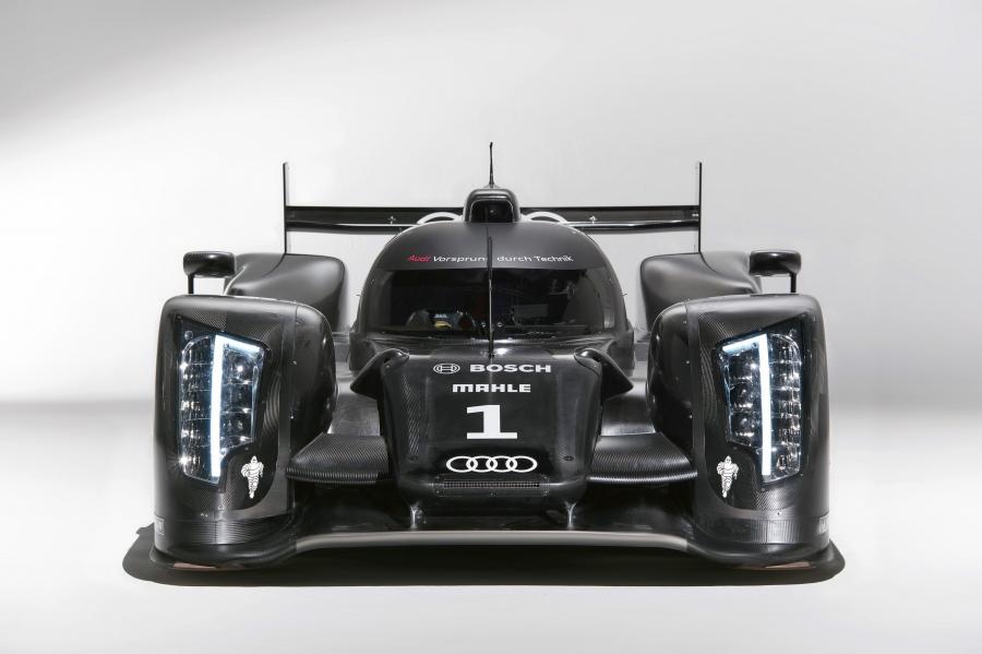  Audi R18 TDI 2011 года  (фото 73 из 77)